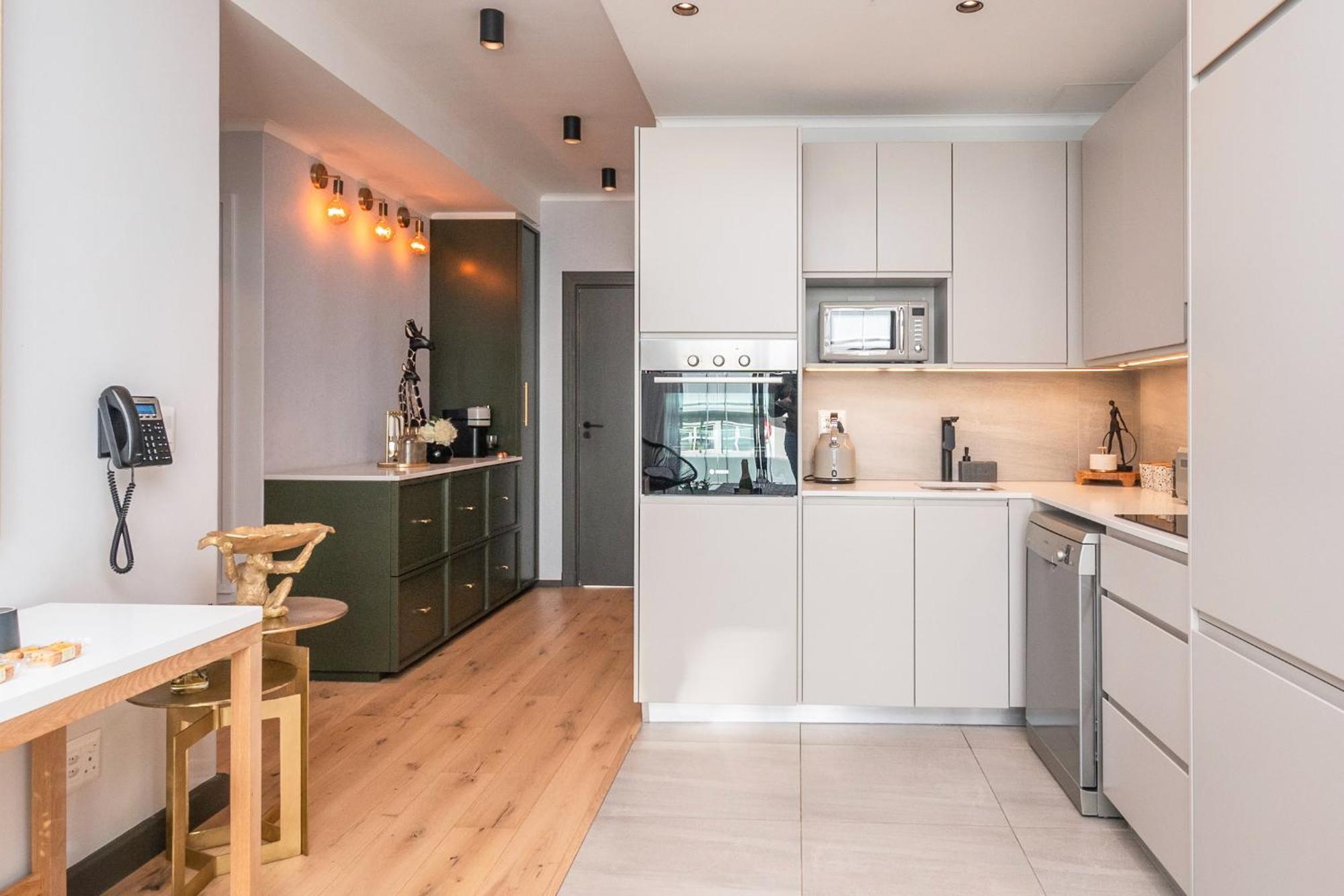 The Portswood By In Luxury * Cape Town