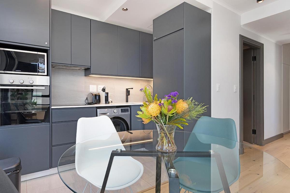 The Portswood By In Luxury * Cape Town